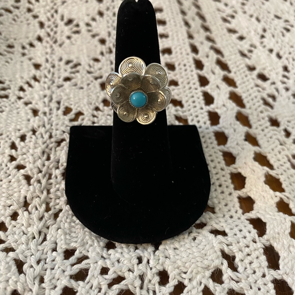 Silver turquoise flower ring